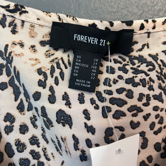Forever 21 Plus Leopard Print Adjustable Strap Tank Top NWT - Picture 5 of 11
